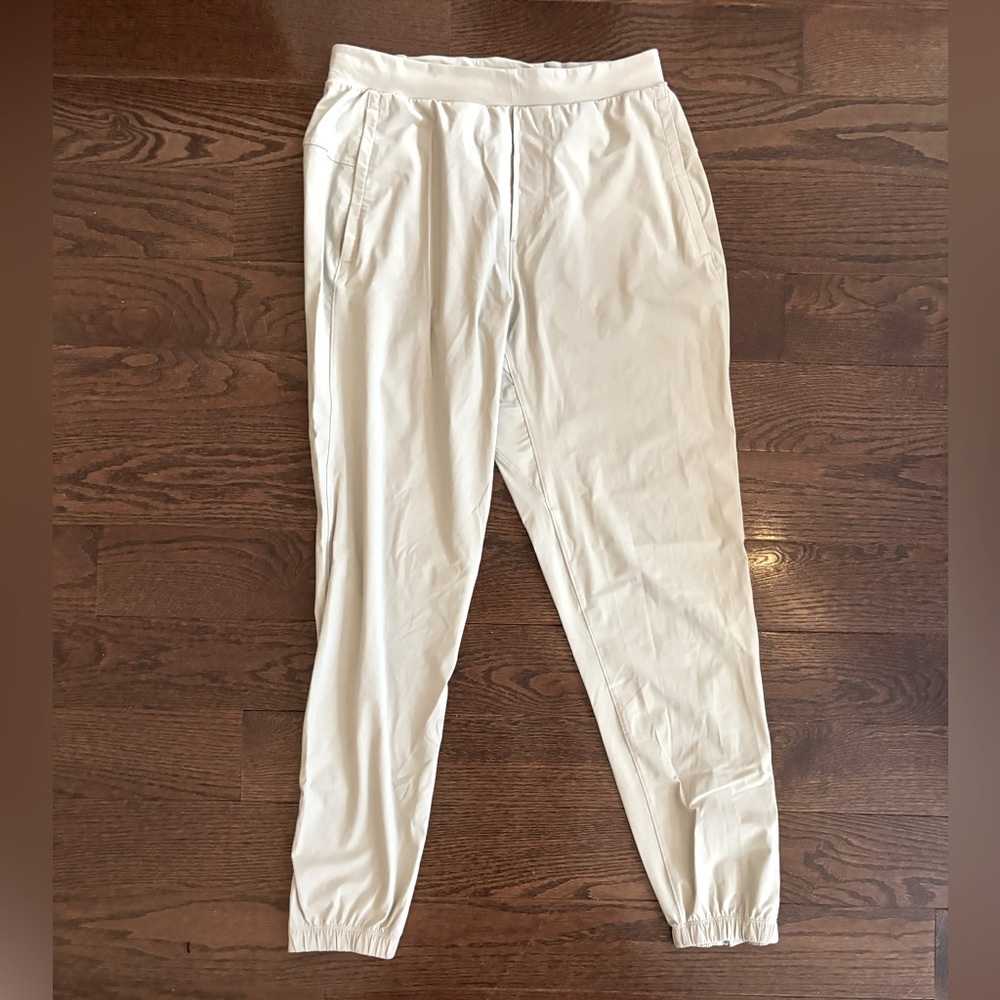 Lululemon Men’s Surge Jogger Medium Color: Raw Linen